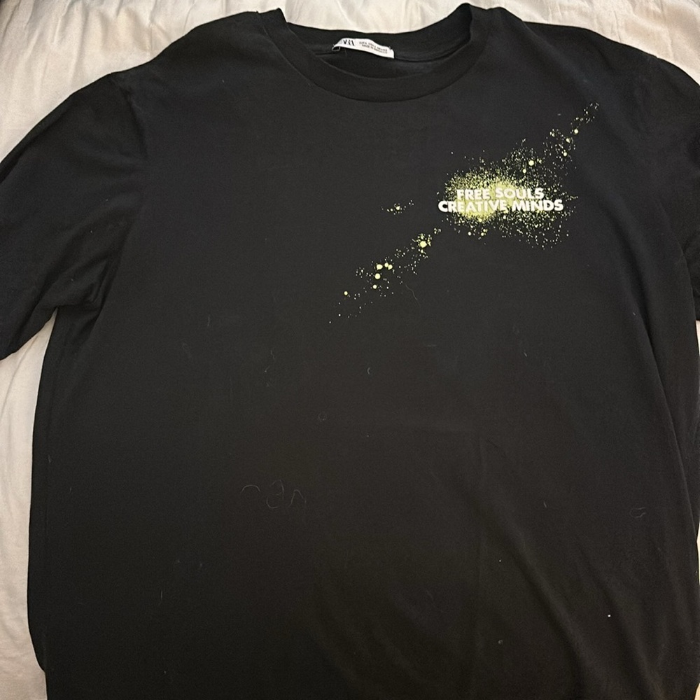 L Tshirt